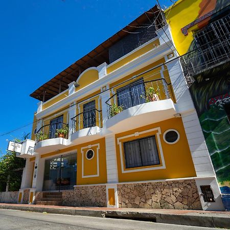 Hotel Tayromar Santa Marta  Exterior photo