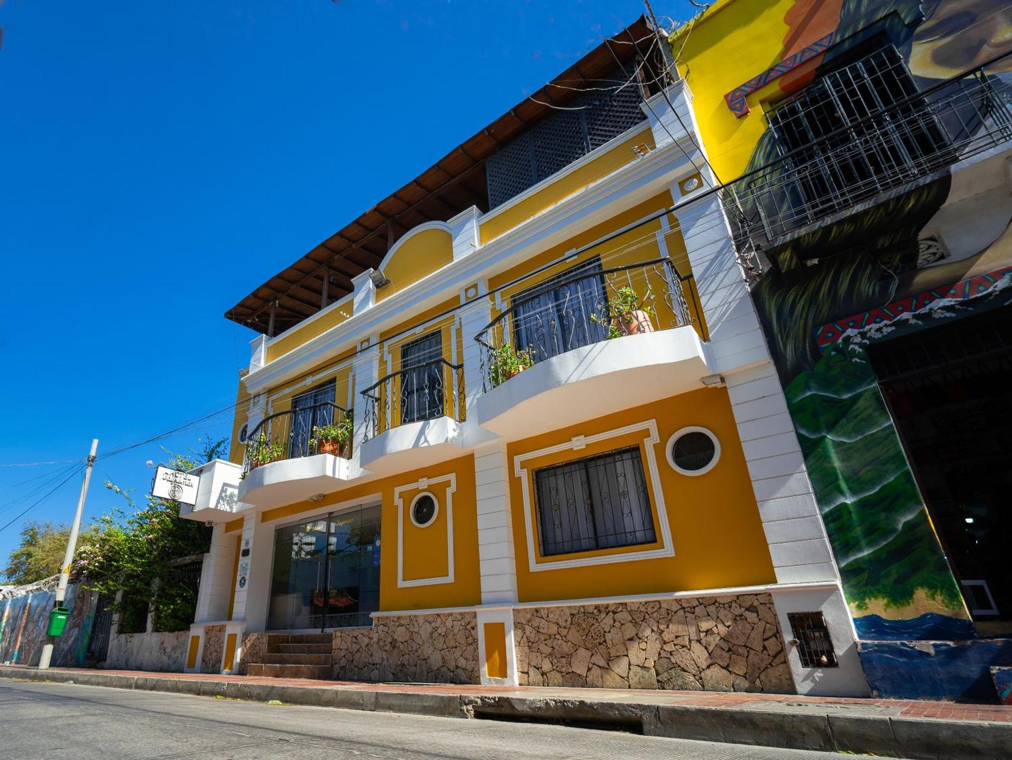 Hotel Tayromar Santa Marta  Exterior photo