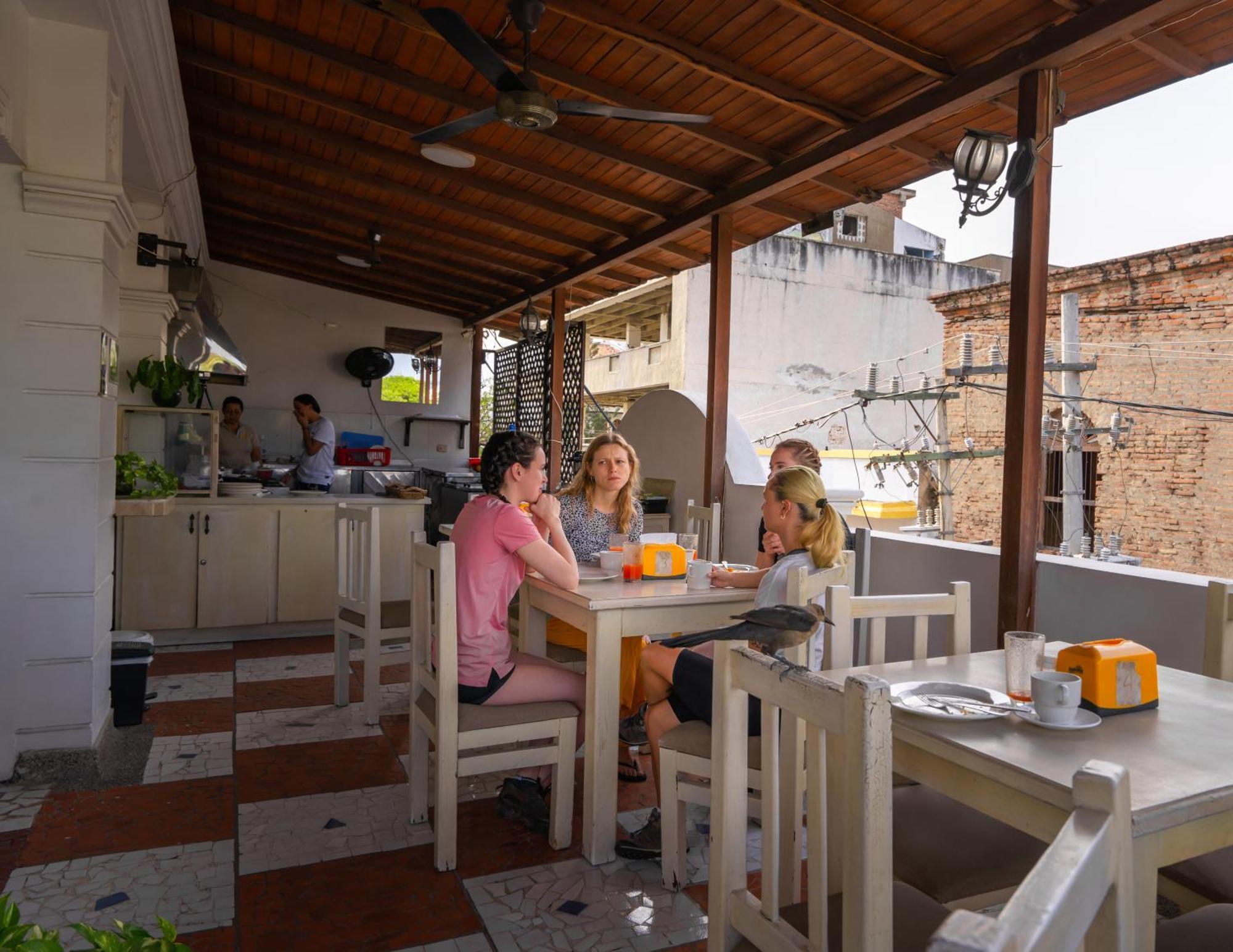 Hotel Tayromar Santa Marta  Exterior photo