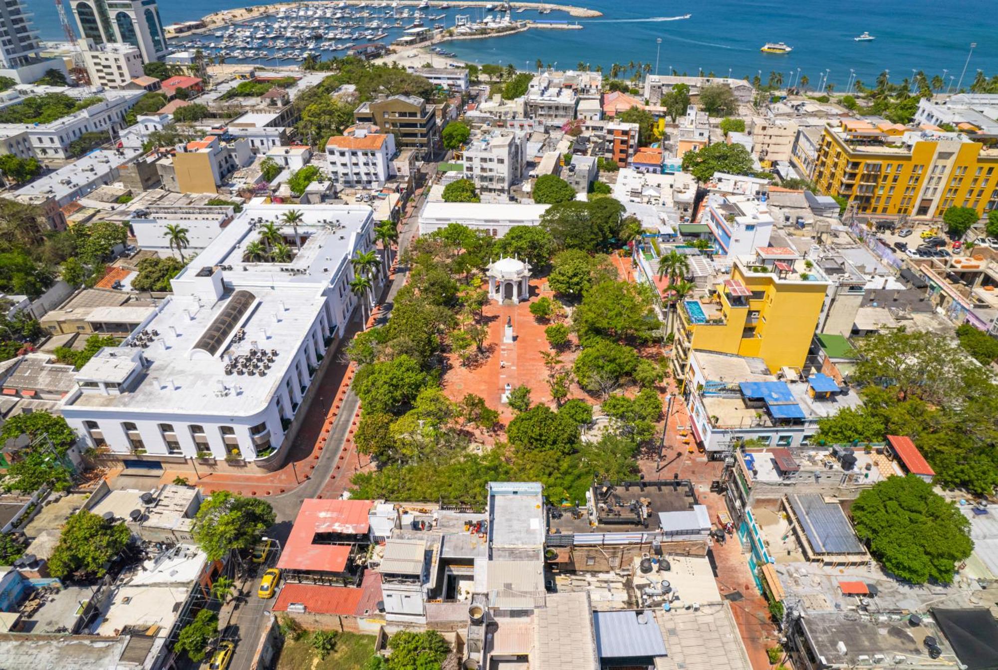 Hotel Tayromar Santa Marta  Exterior photo